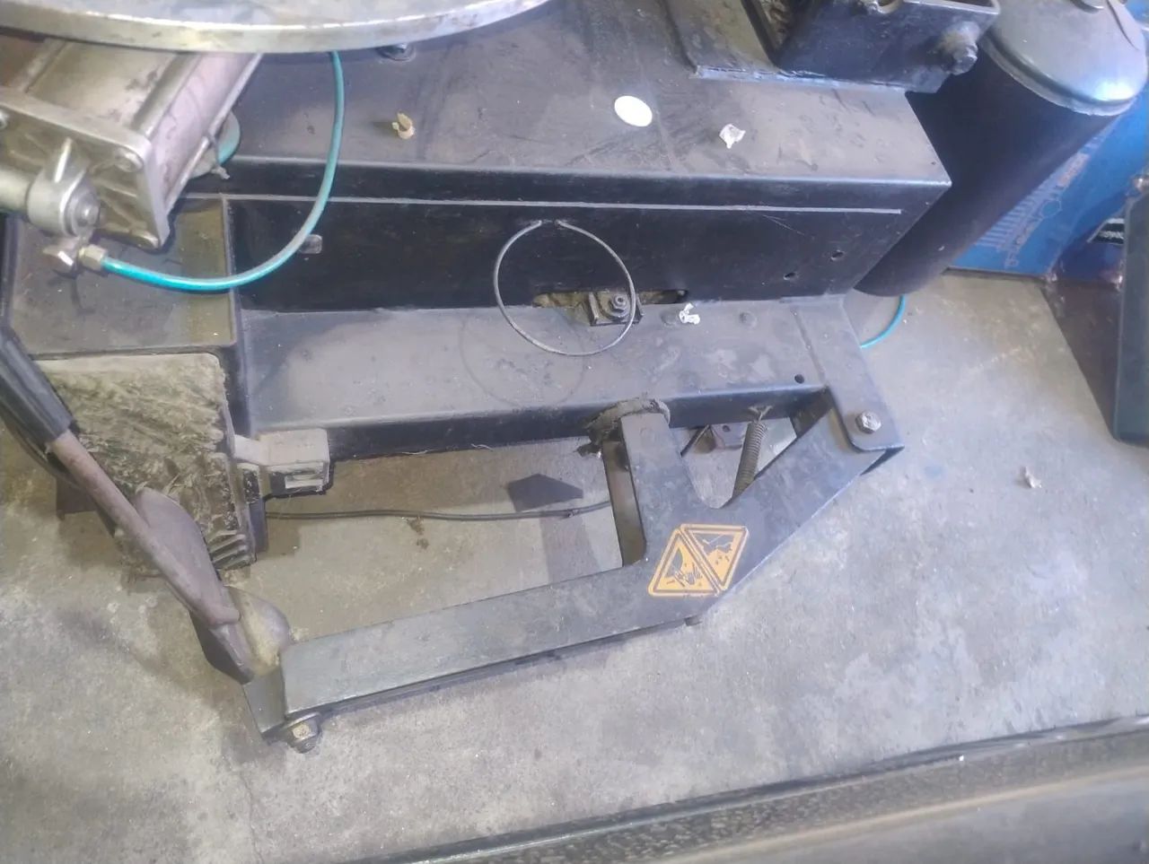 Maquina de borracharia - Foto 3