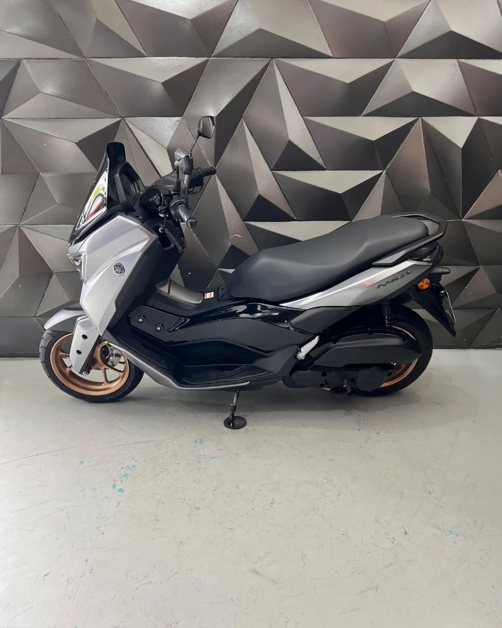 NMAX Connected 160 ABS - Foto 5