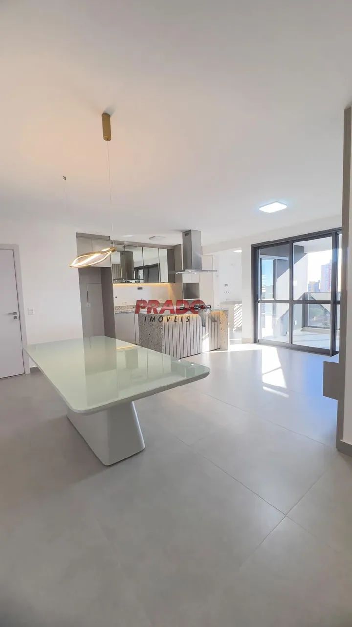Apartamento para alugar em Maringá, Zona 03, com 3 quartos, com 99.85 m², EDIFÍCIO ESSENCE