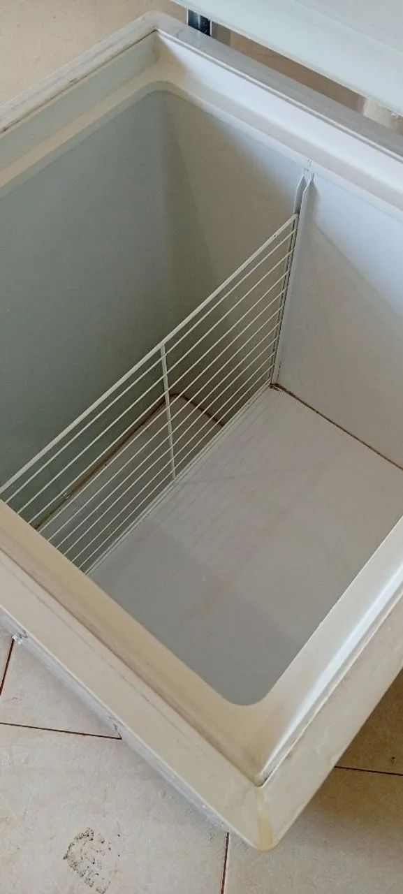 Freezer metal frio 166 litros  whatsapp * - Foto 3