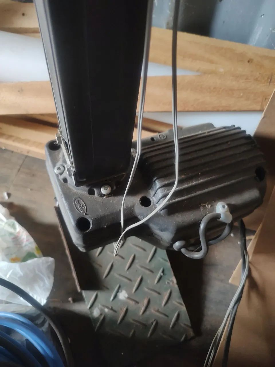 Motor elétrico com redutor 