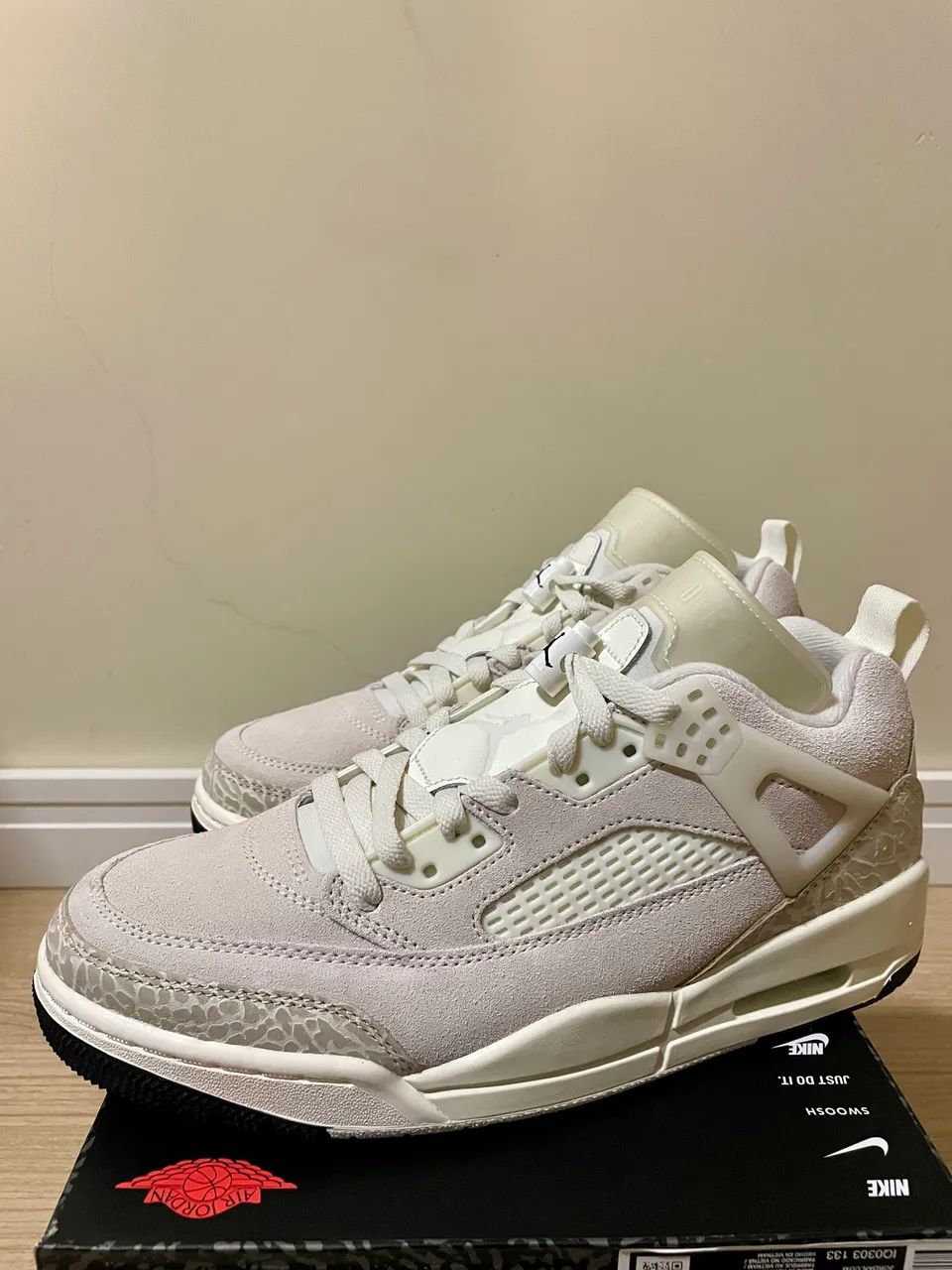 Air Jordan Spizike Low Sail Suede - Foto 2