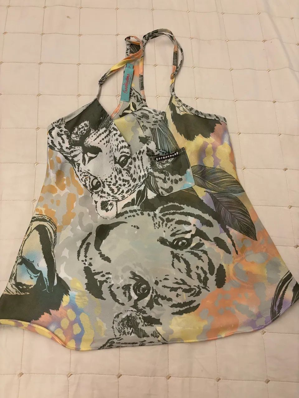 4 Blusas por 110 - Foto 4