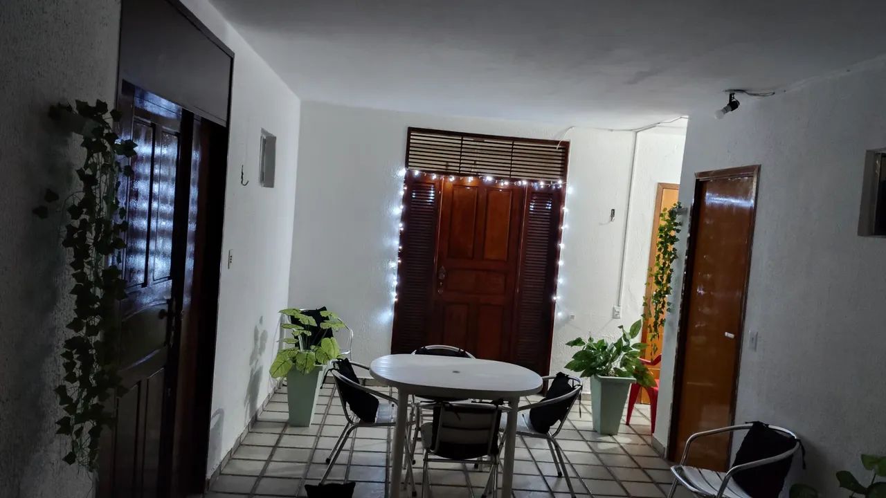 Quarto só para moças 