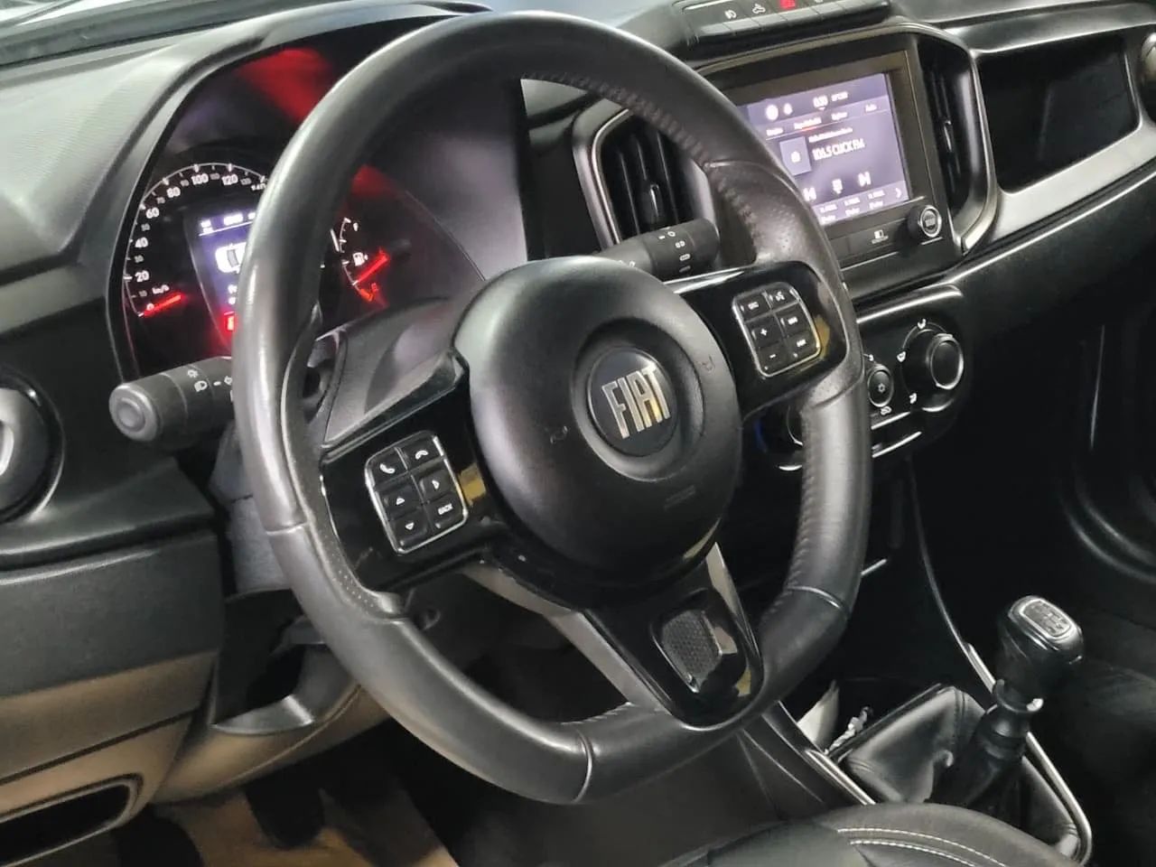 Fiat Strada Volcano 1.3 Flex 8V CD 2021 - Foto 4