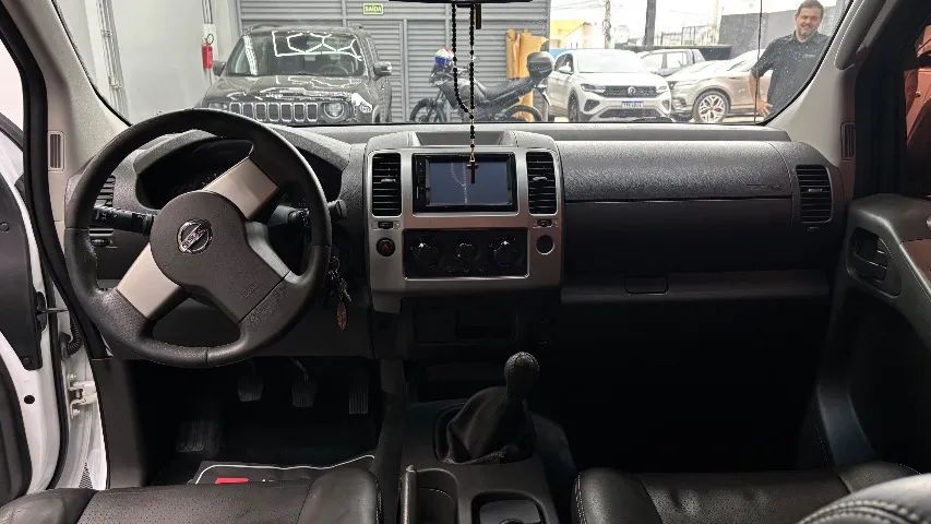 Nissan Frontier SE Attack CD 4X2 2.5 TB Diesel 2012 - Foto 3