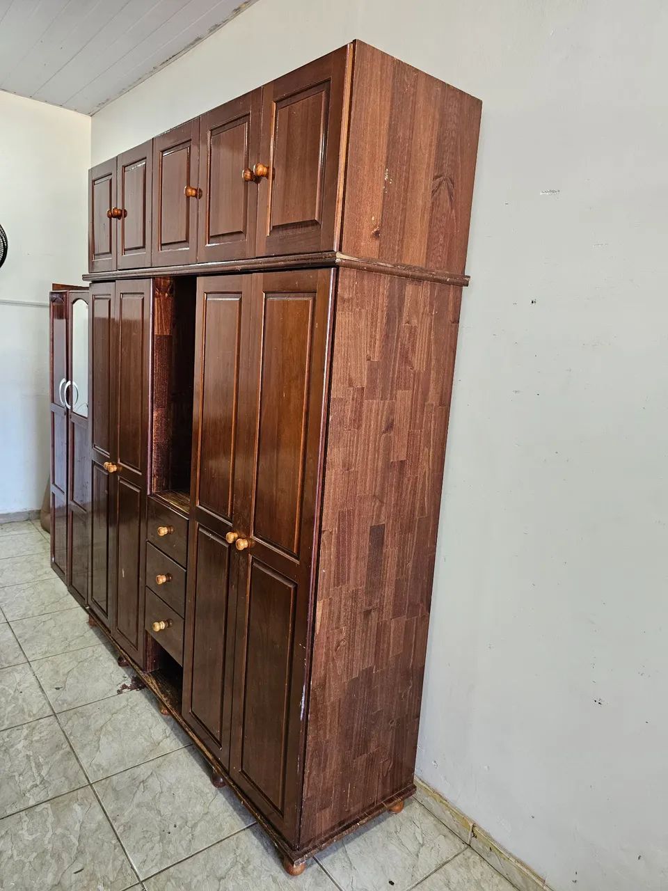 Guarda roupa usado de pinho - Foto 4