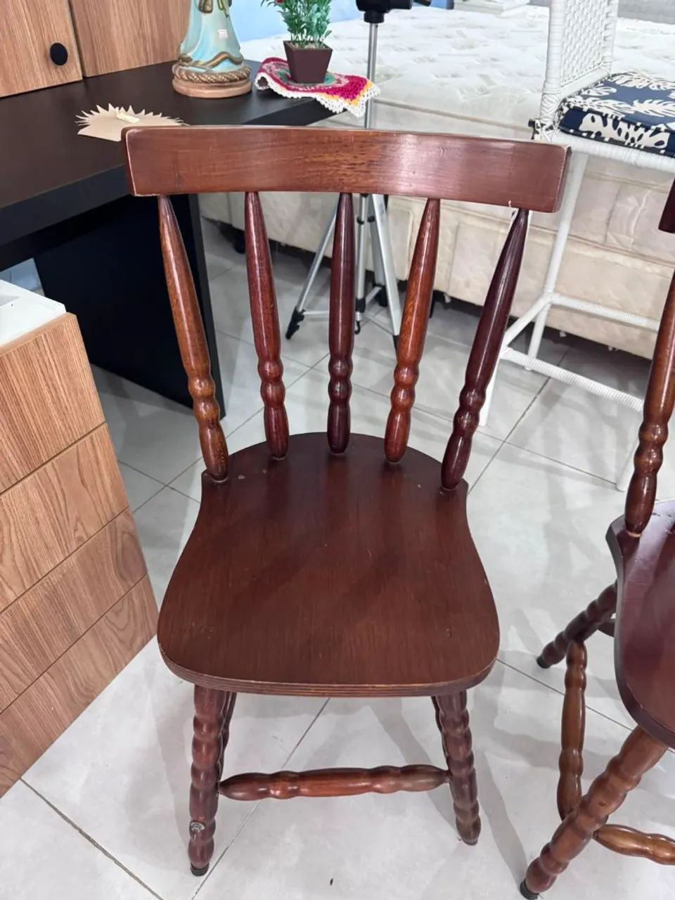Cadeira De Madeira R$ 199,00 cada  - Foto 5