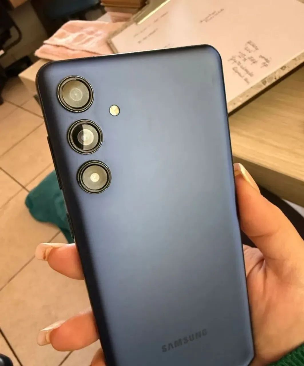Samsung Galaxy M55 5G - Foto 3