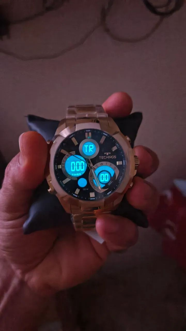 Vendo esses relógios TECHOS ORIGINAL NOVOS  - Foto 3