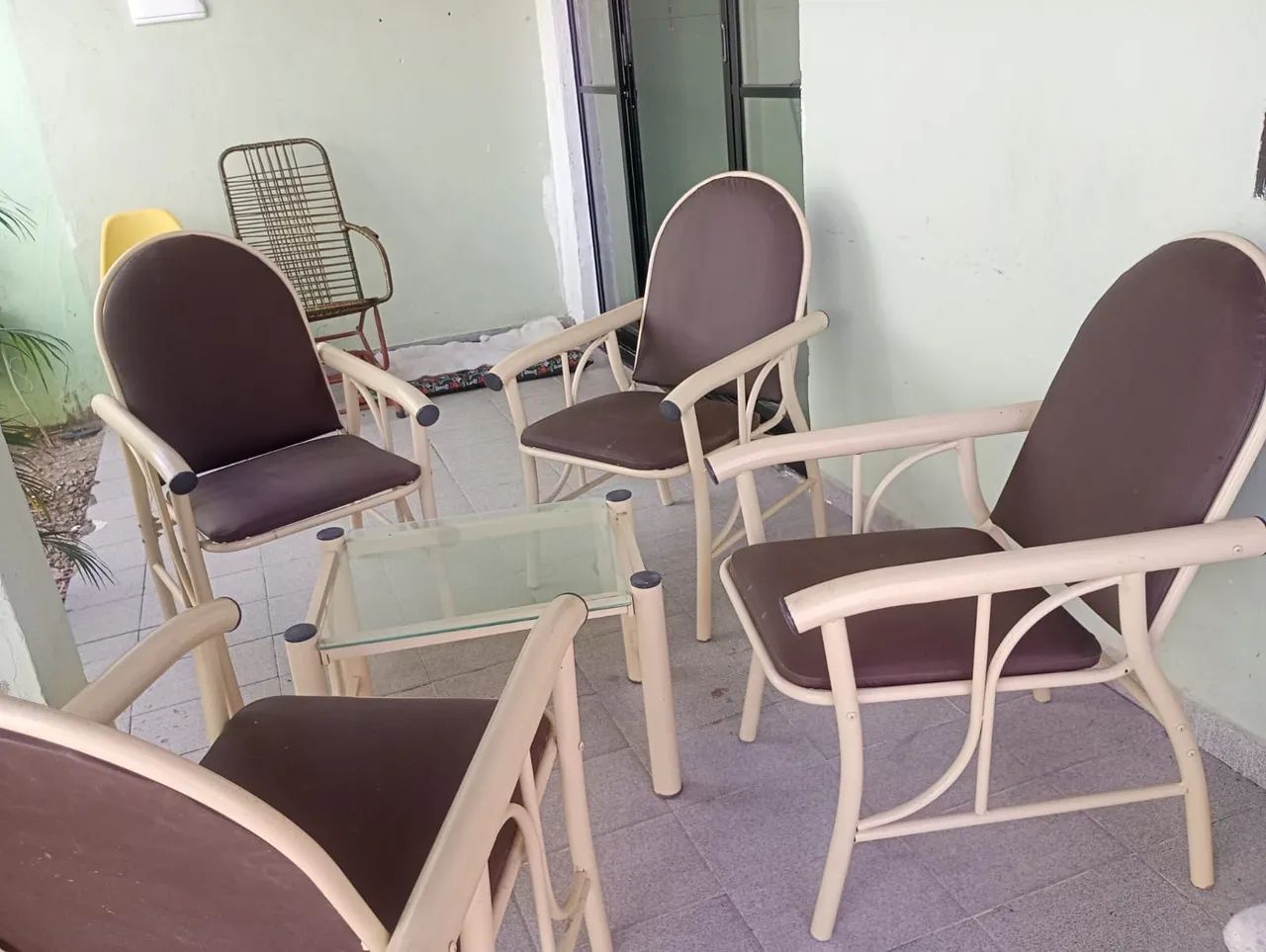 Cadeiras para área interna  - Foto 3