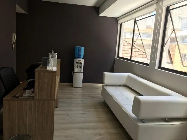 White Leather Sofa for Reception418478323622236160
