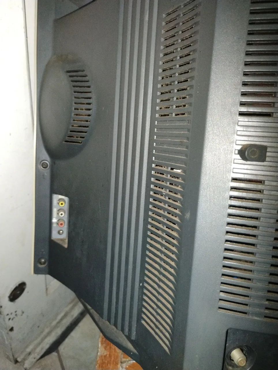 TV Tubo LG 20 Polegadas Modelo RP20CC97 Ótimo estado  - Foto 4