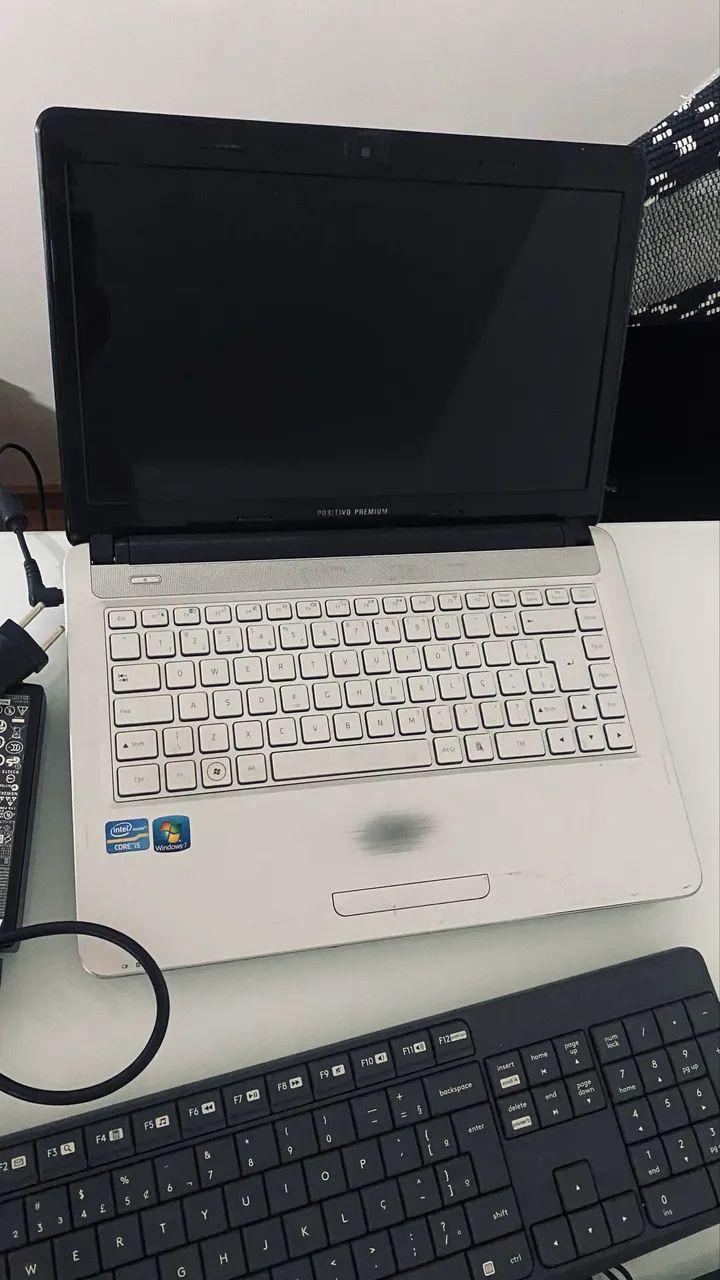 Notebook Positivo Premium i5 - Funcionando | Teclado com defeito + acessórios - Foto 5