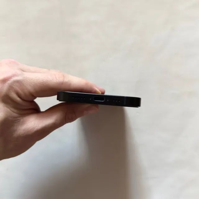iPhone 16e 128GB (Impecável) - Foto 3
