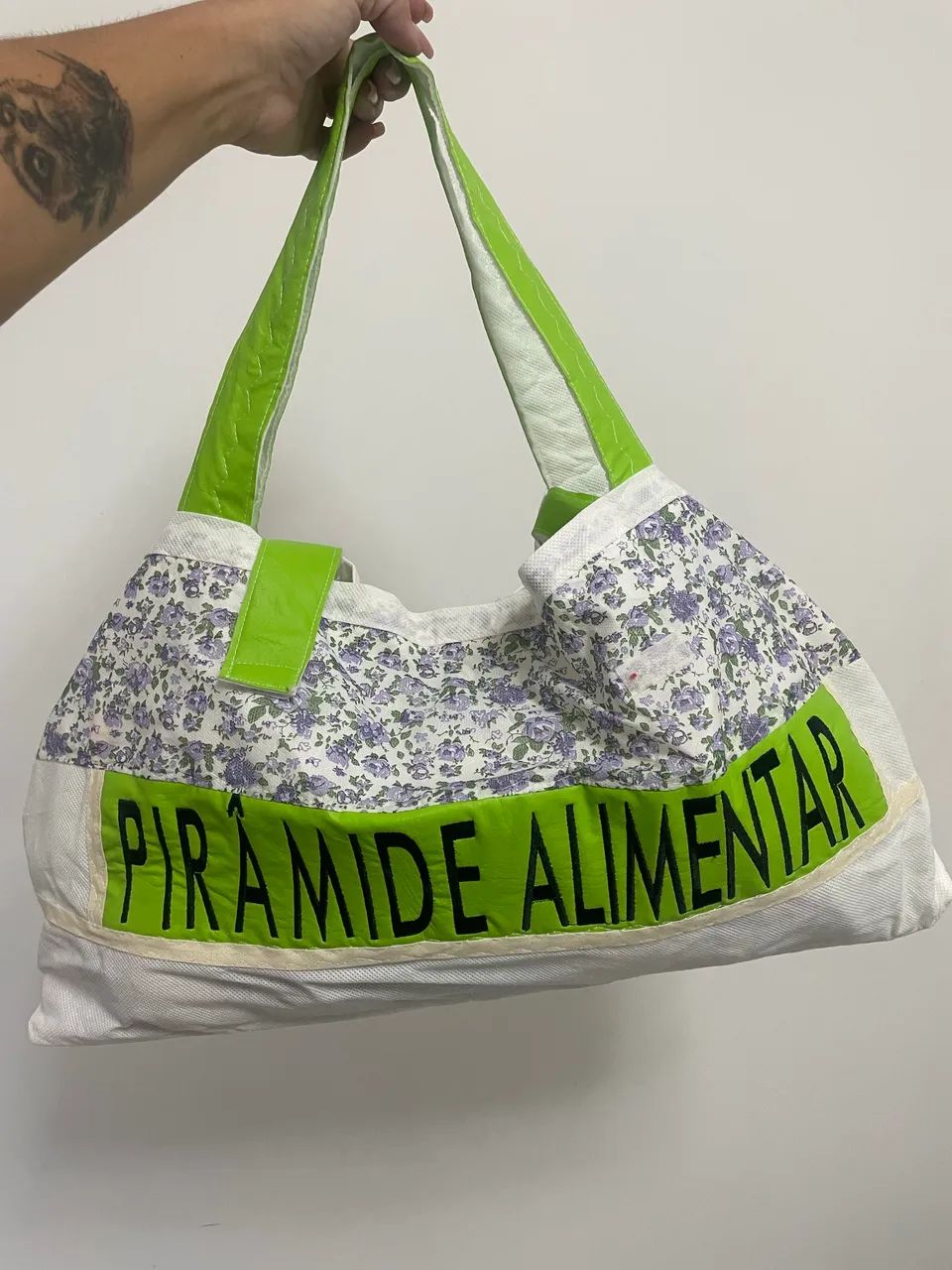 Pirâmide alimentar de feltro! Lindíssima!