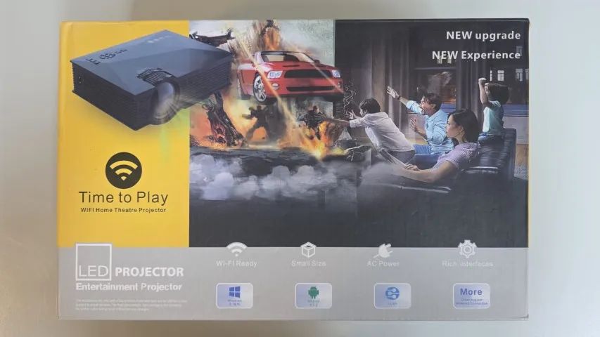 Projetor Led Com Wifi Uc68s (Seminovo)