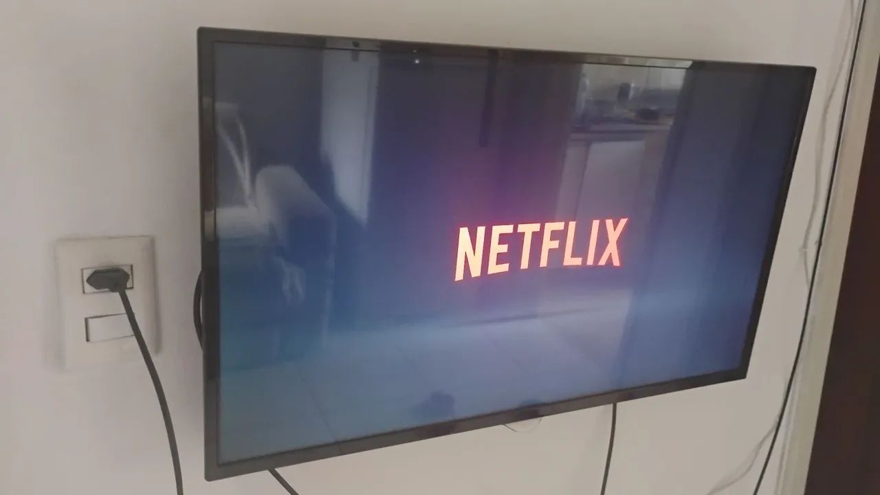 Smart TV AOC 32 polegadas