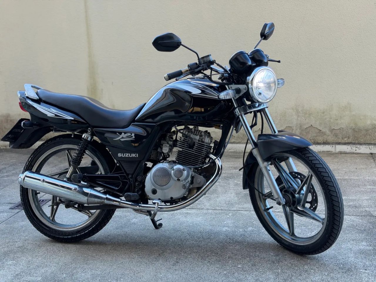 Suzuki en 125 Yes impecável!!!!