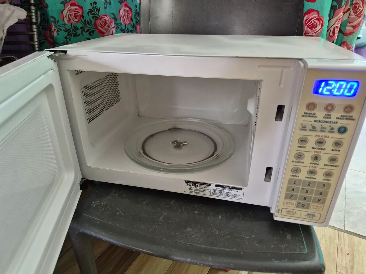 Microondas Electrolux 21L - Foto 3