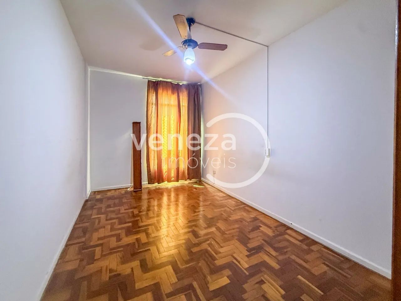 Apartamento para alugar com 2 quartos no Centro de Londrina - Foto 4
