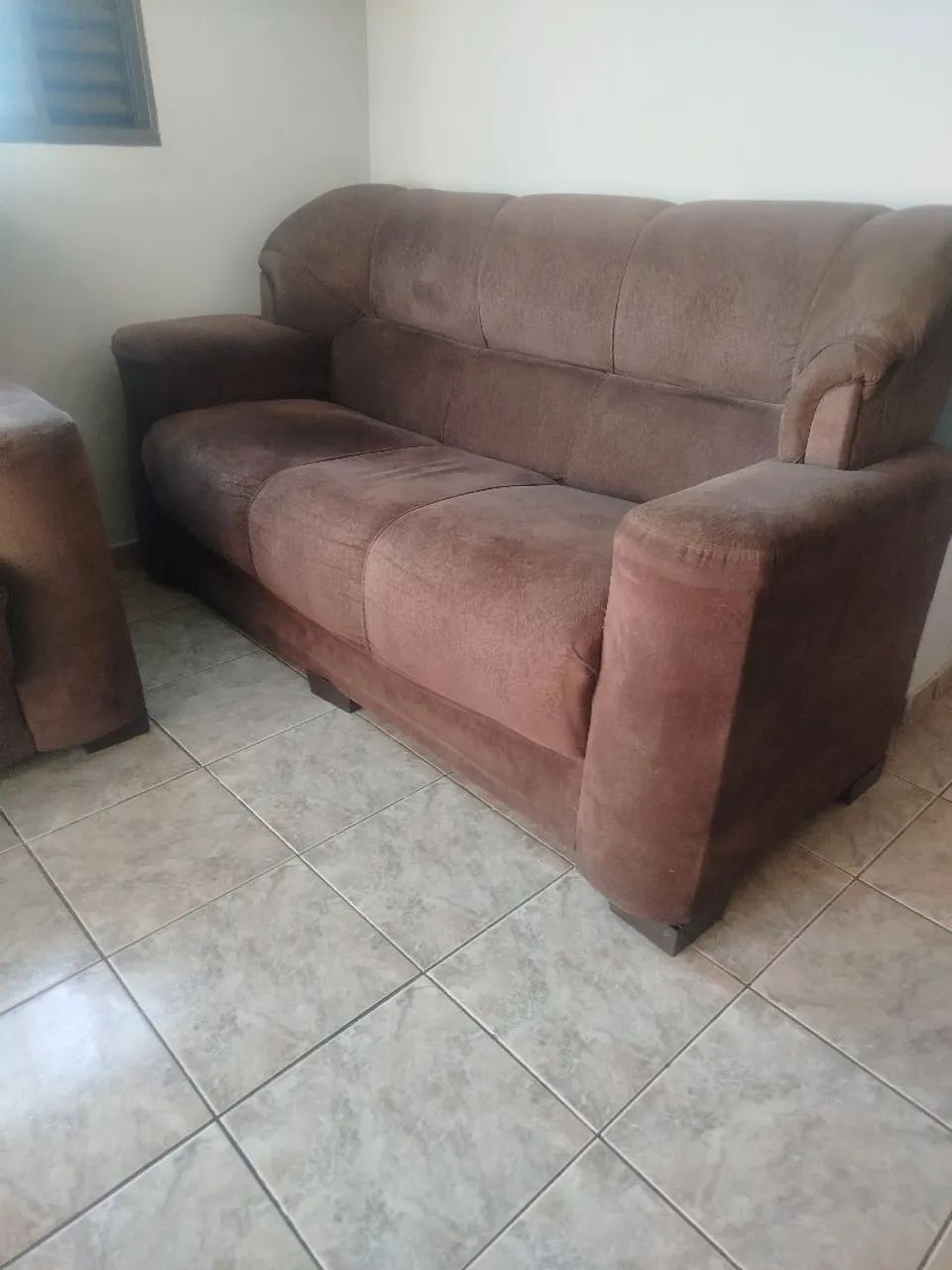 Vendo jogo de sofá semi novo  - Foto 4
