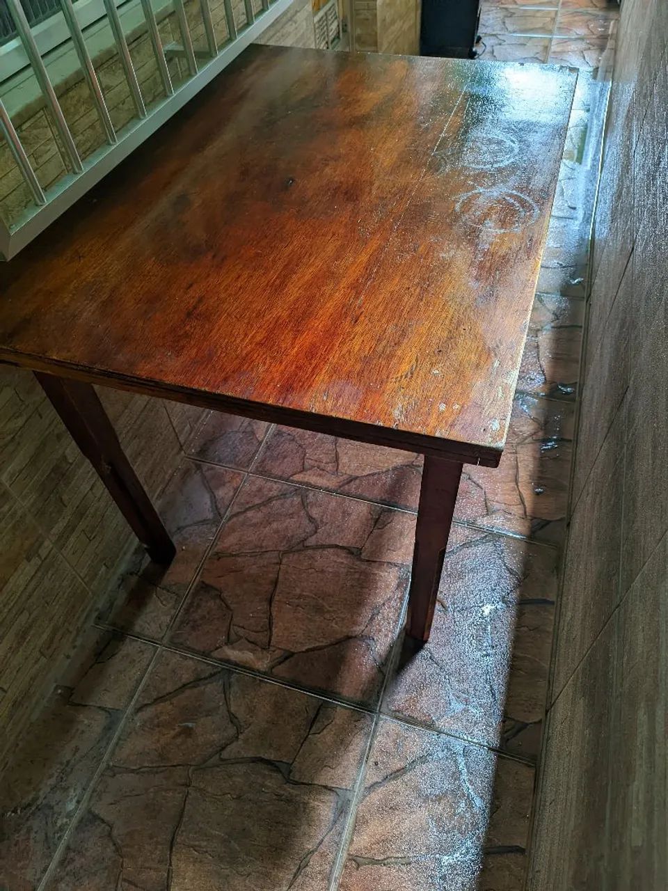 Mesa de Madeira Maciça / Madeira Retrô Resistente - Foto 2