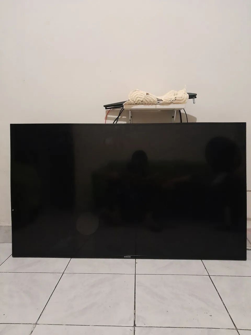 TV Samsung J6300 tela 48 polegadas para retirar peças  - Foto 3