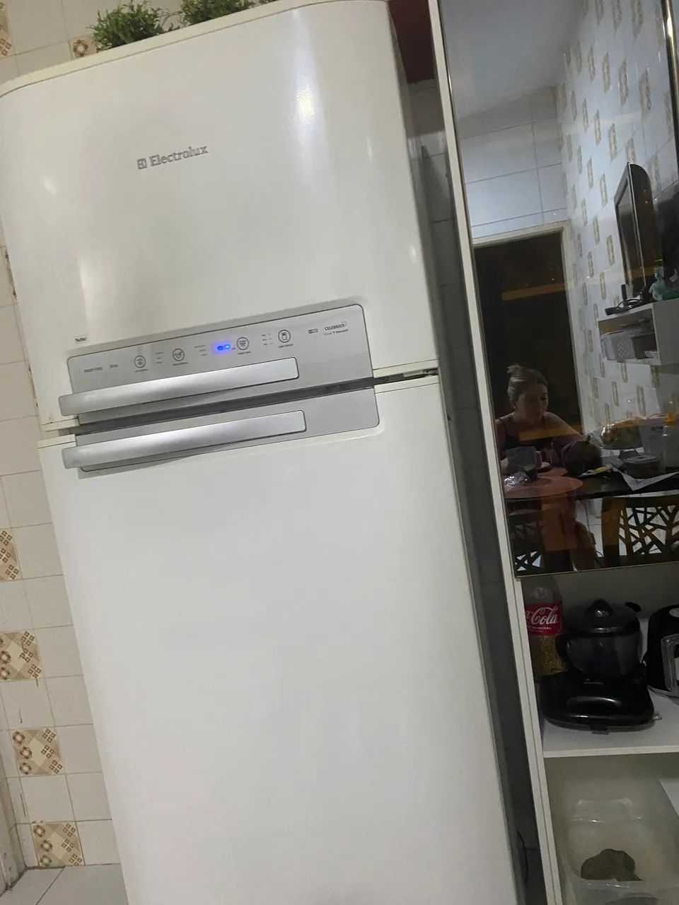 Geladeira Eletrolux  - Foto 3
