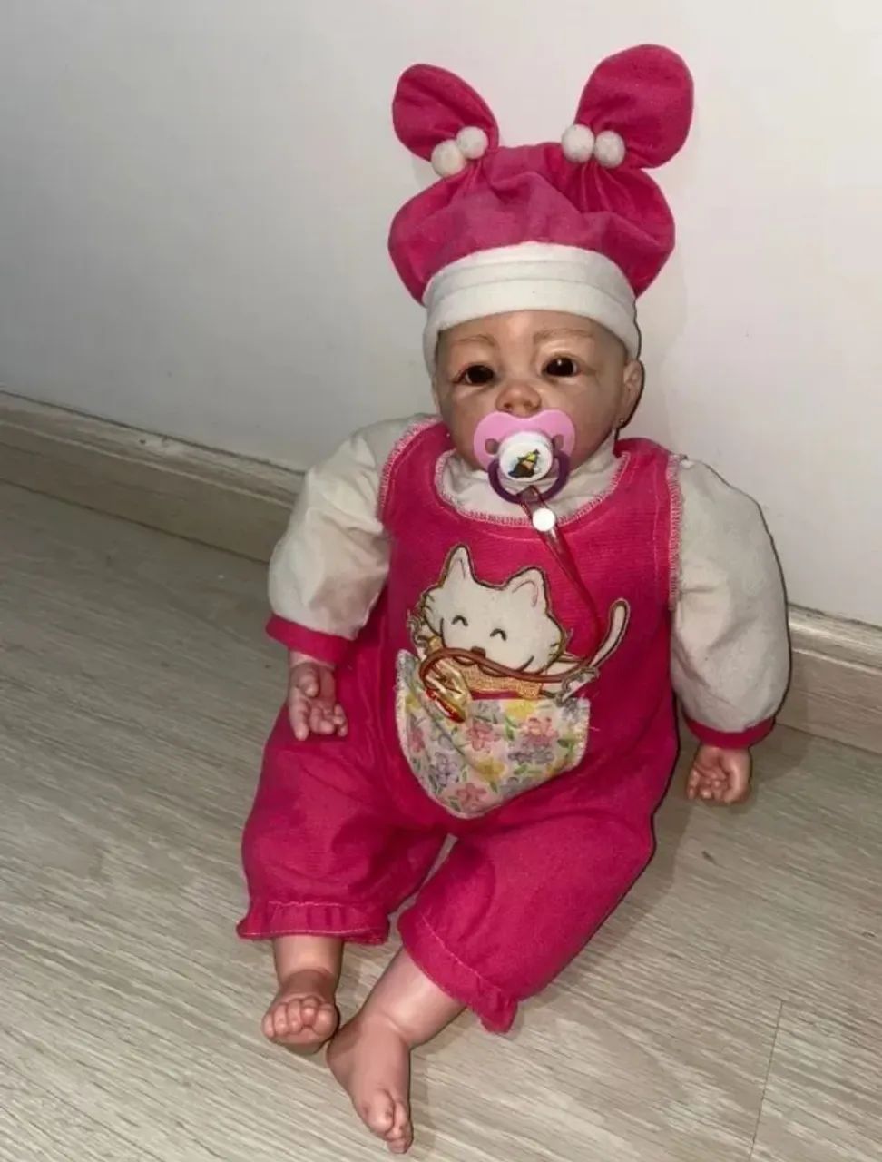 Baby Reborn - Com acessórios e roupa