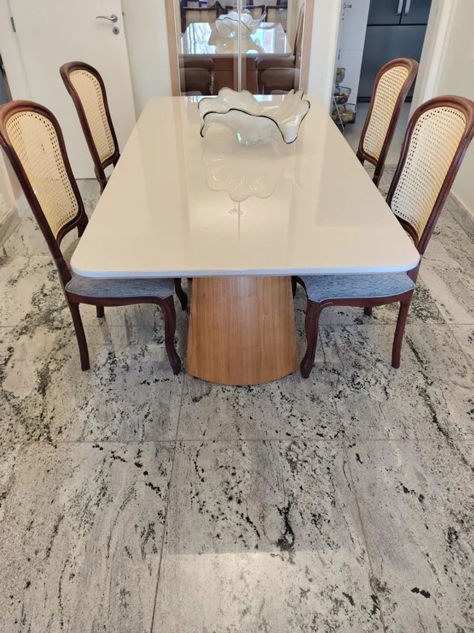 Conjunto 4 Cadeiras de Jantar Estilo Luís XV - Madeira Maciça e Palinha Natural