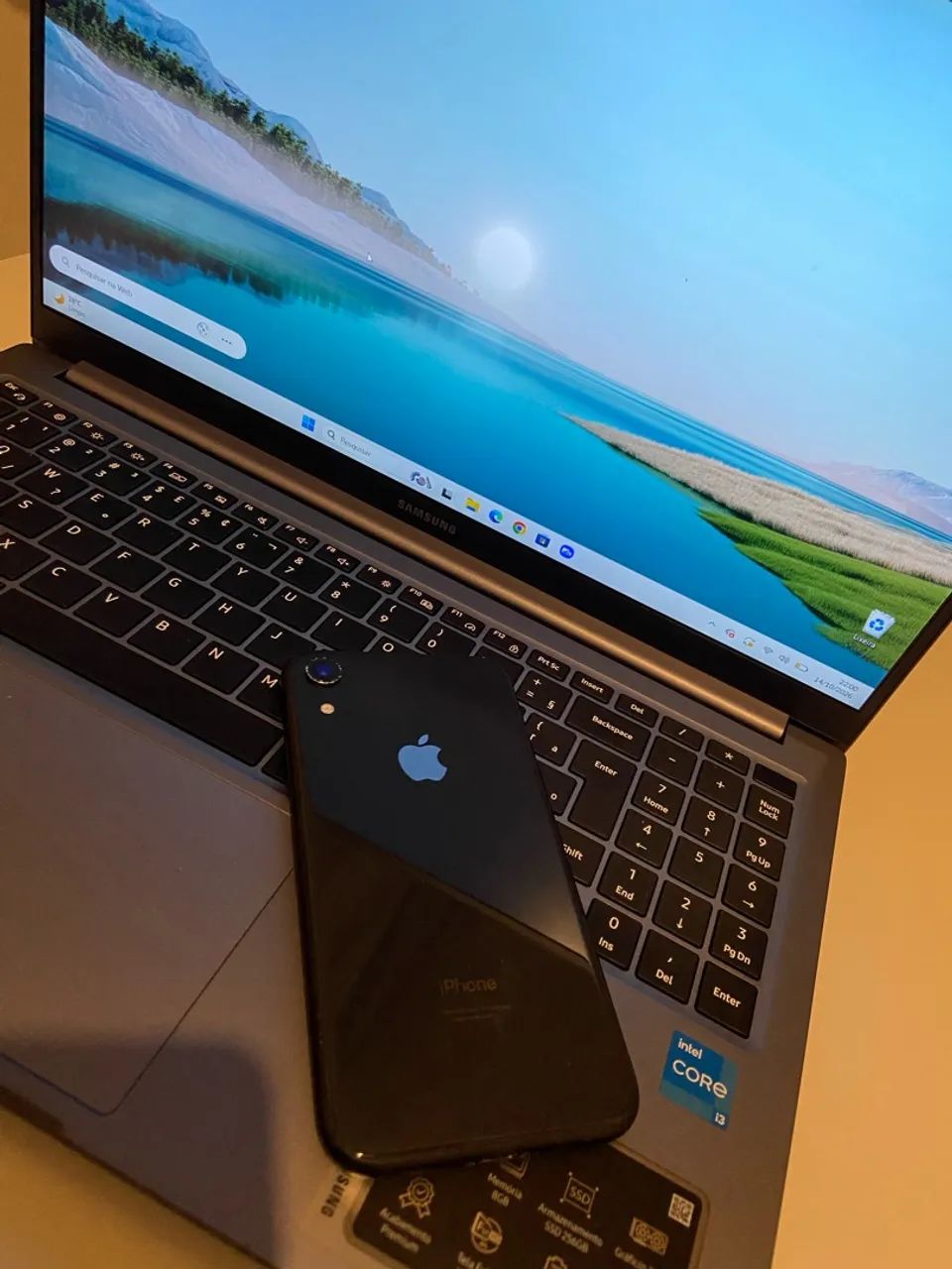 iPhone XR 64 GB  - Foto 4