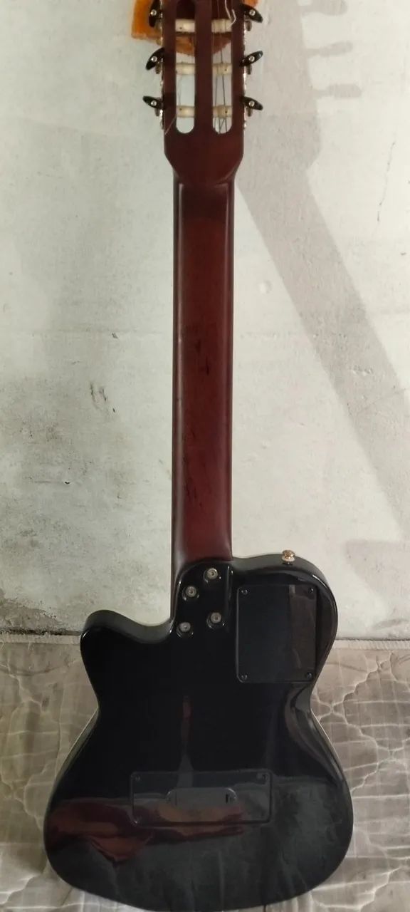 Violão Patrick luthier sete cordas Menos de um ano de uso Ano 2025 preto/ Black piano  - Foto 4