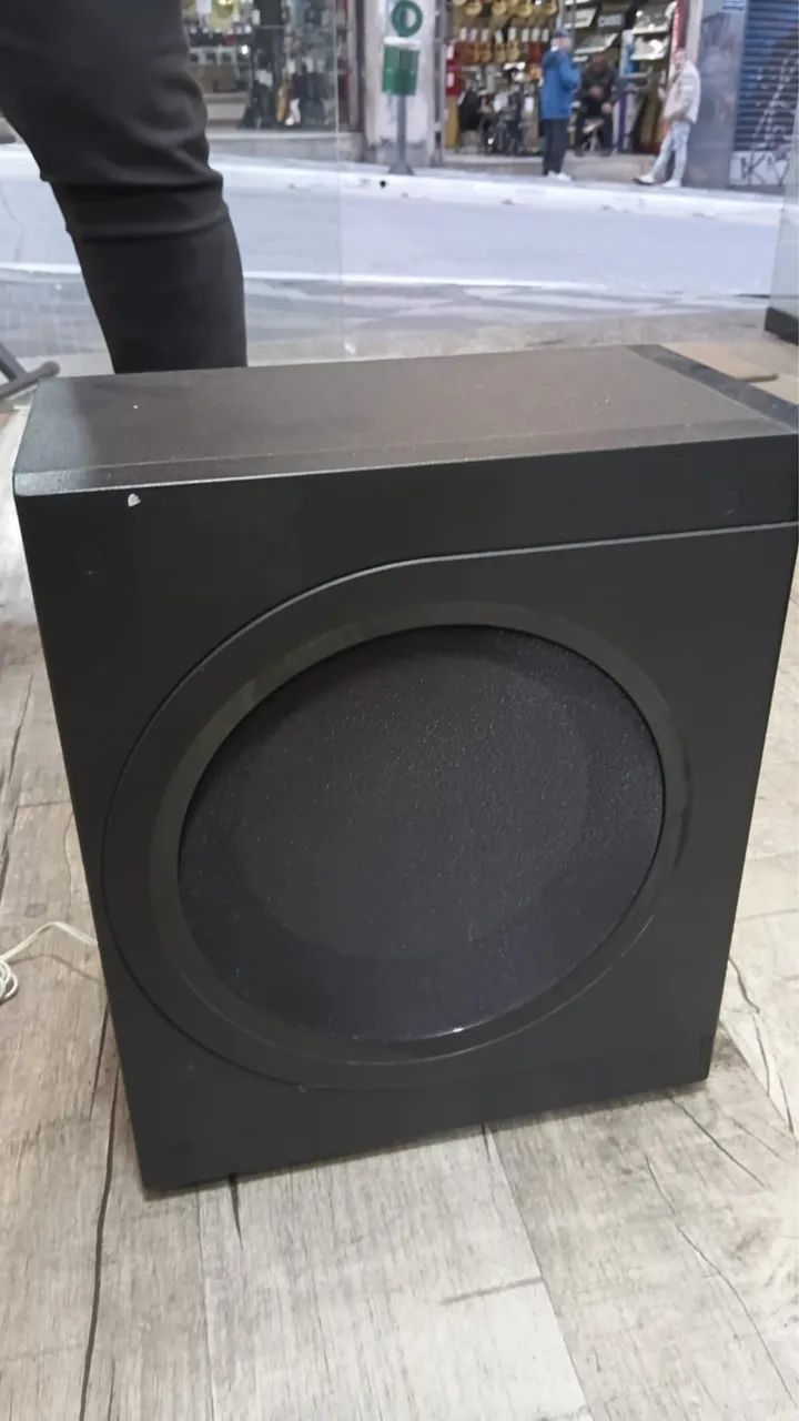 Caixa subwoofer ? passiva Panasonic 