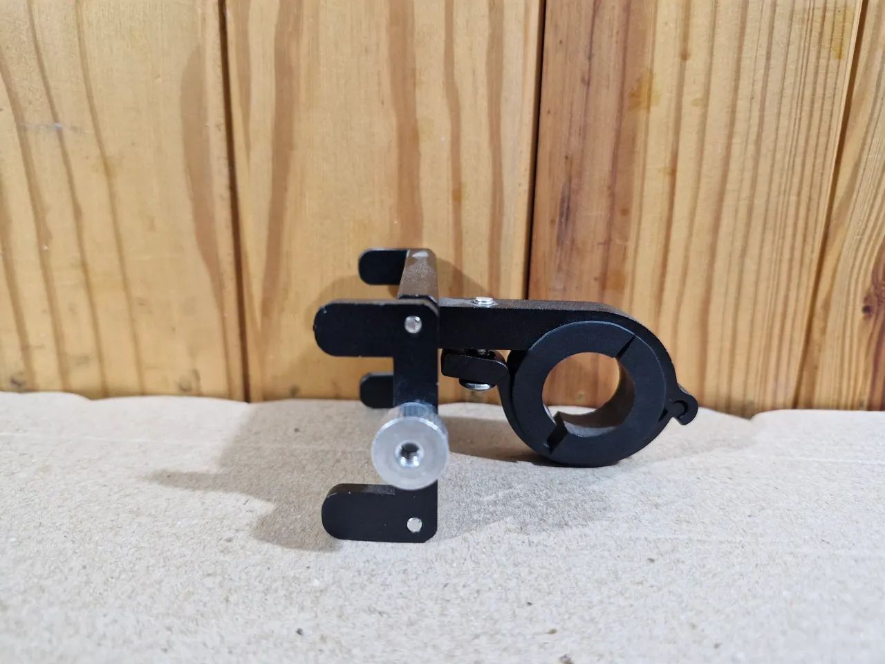 Suporte para moto de alumínio  - Foto 3