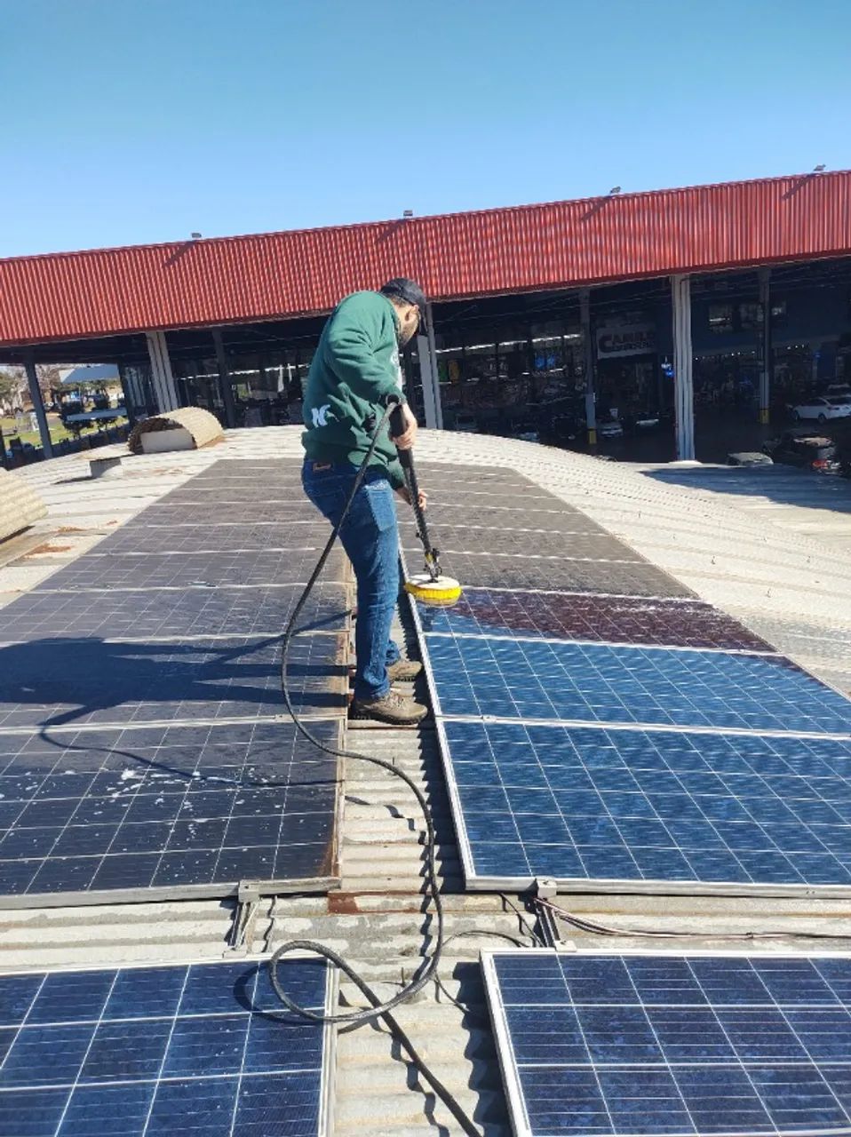 Limpeza de Painel Solar  - Foto 4