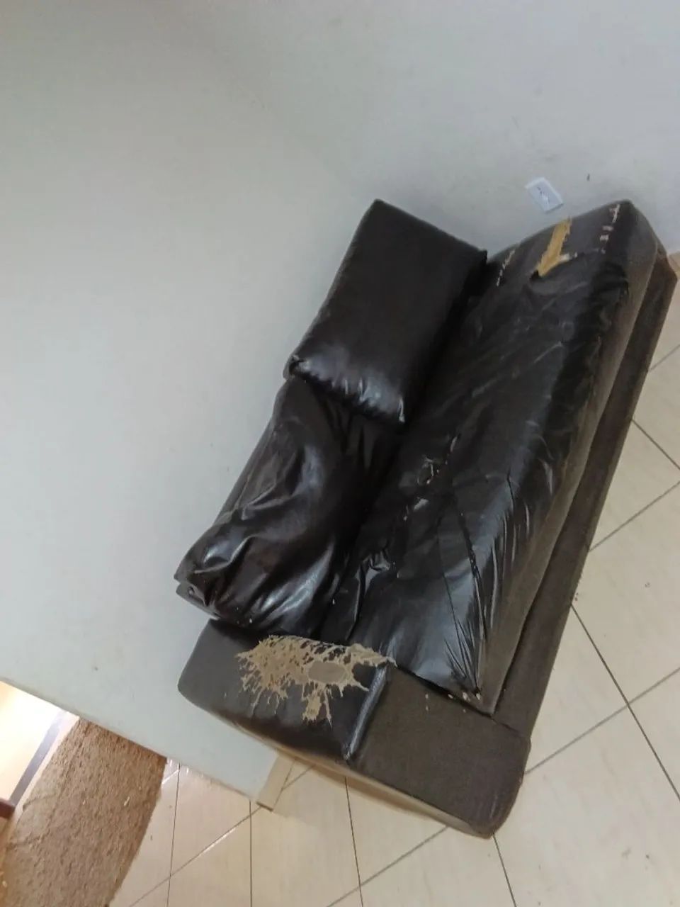 Sofá pra reformar de canto com mesa  - Foto 2