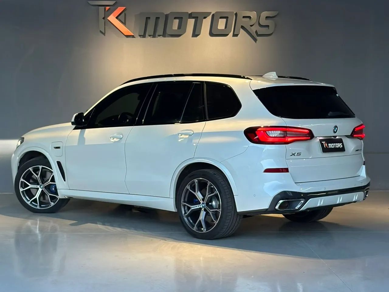 BMW X5 3.0 4X4 2022 - Foto 5