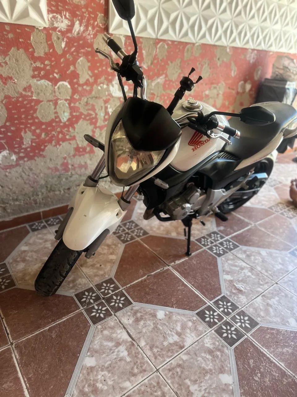 HONDA CB 300 2011/2012  SEM NADA A FAZER  - Foto 3