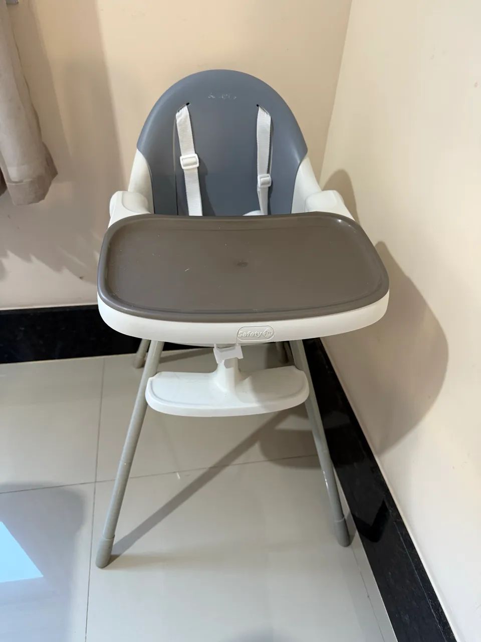 Cadeira de alimentação 
