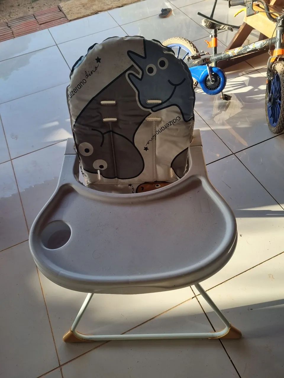 Cadeira de alimentação  - Foto 3