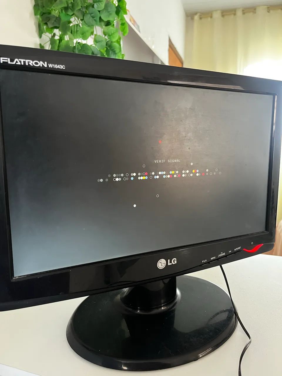 Monitor  LG 16? - Foto 2