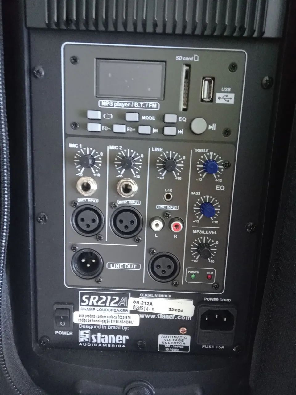 Vendo 2 caixas ativas staner sr 212 com bag - Foto 2