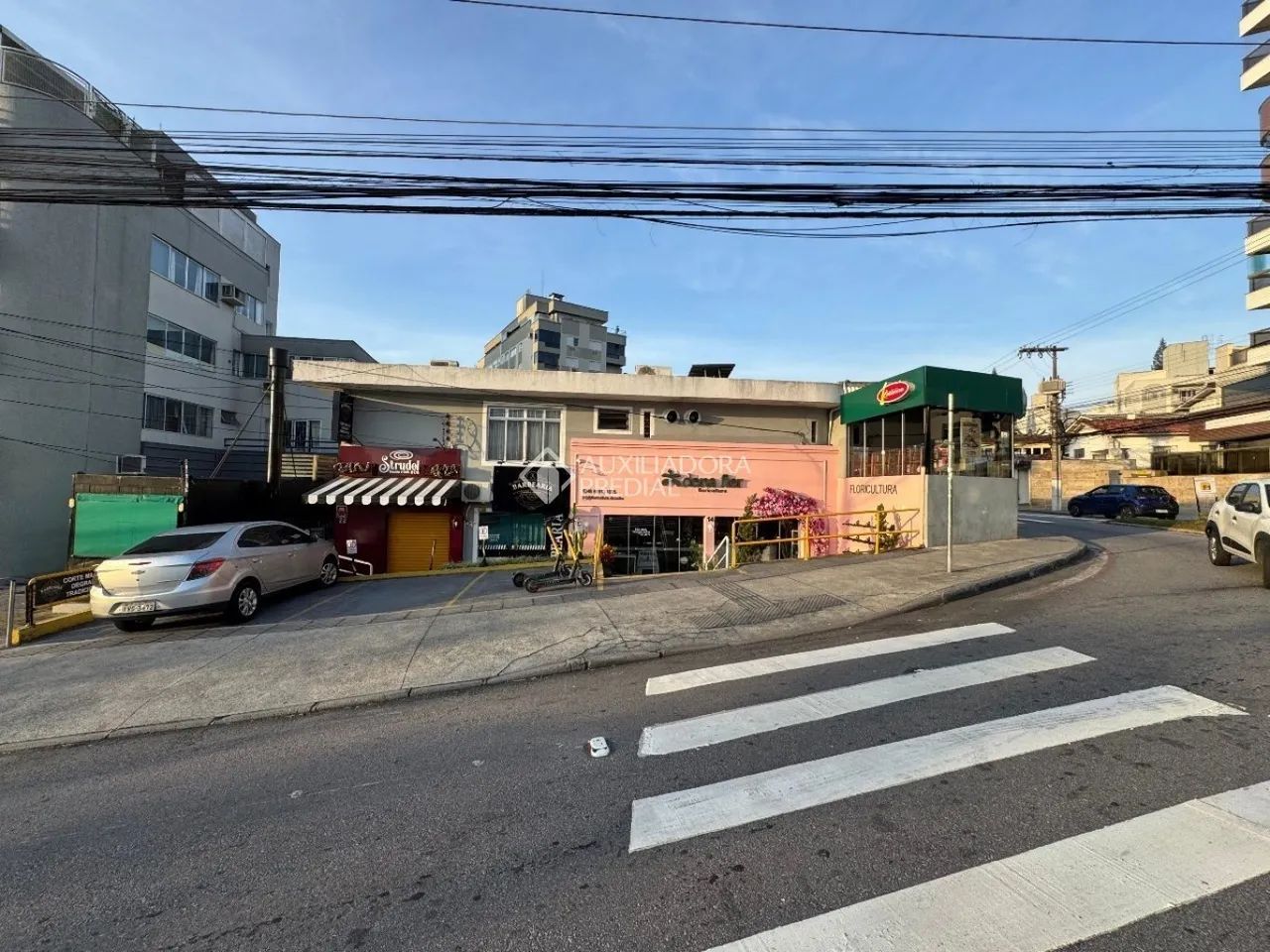 Terreno no coração da Trindade - Foto 5