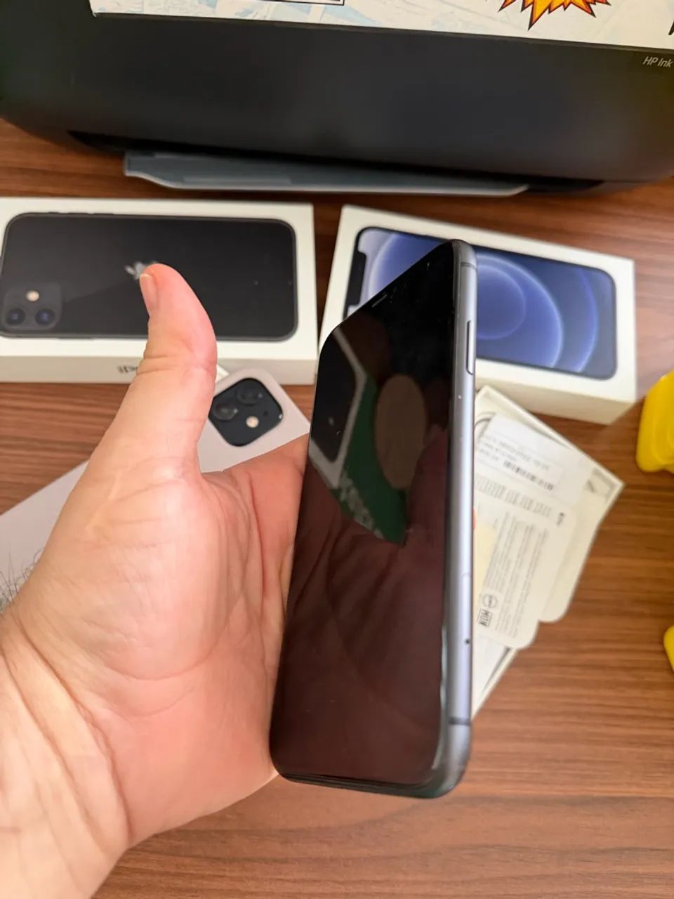 iPhones 11 e 12