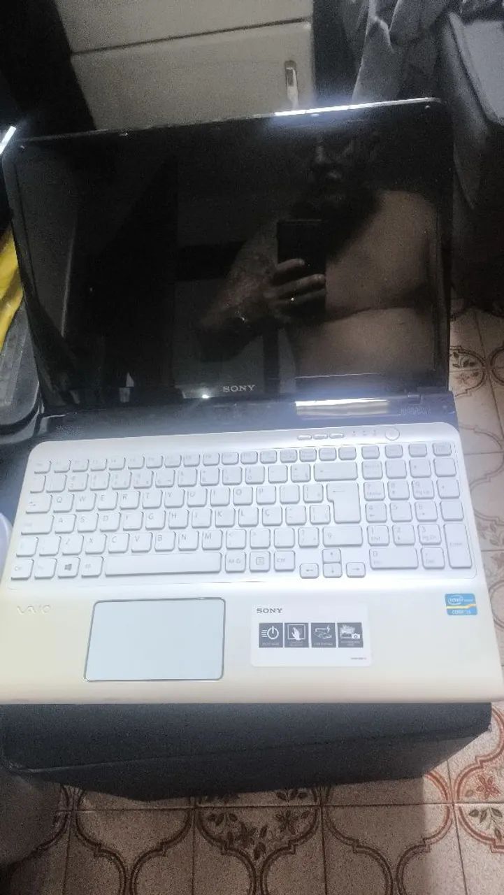 Notebook Sony modelo SVE151J11X i3 3 geração  - Foto 2