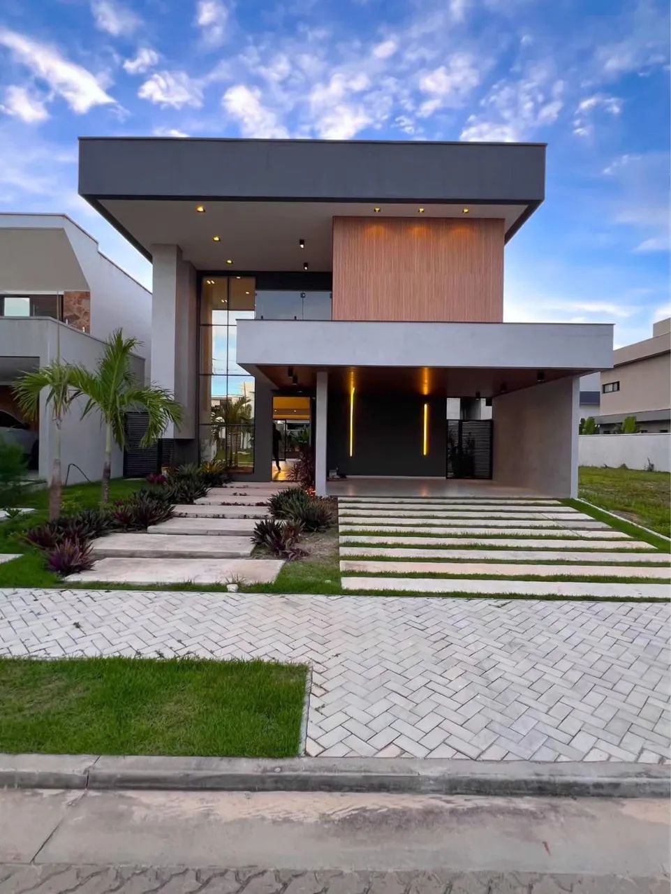 Duplex com luxo e tecnologia no Terras Alphaville 