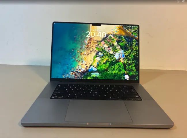 MacBook Pro 16