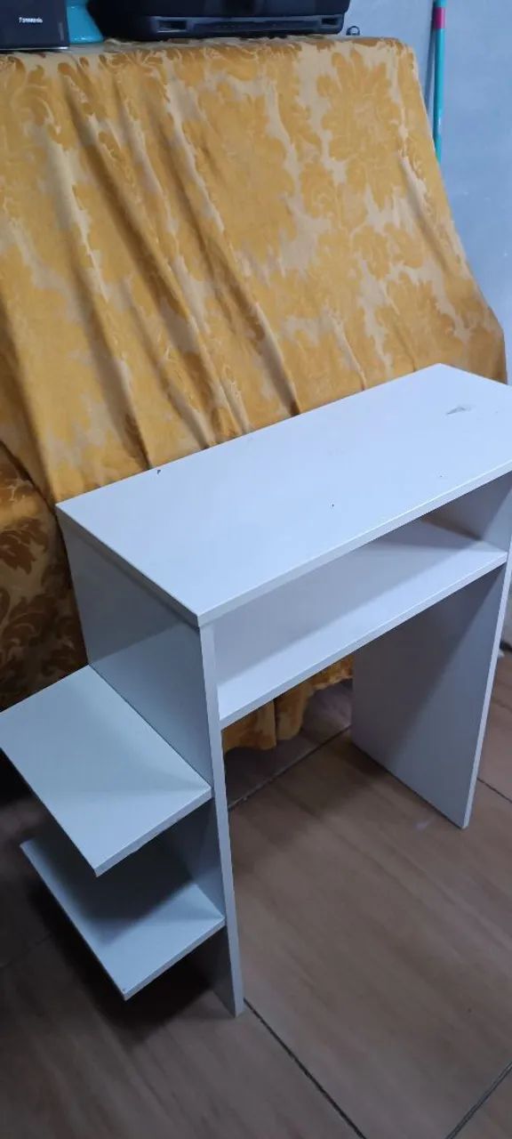 Manicure Work Table459237985637509121