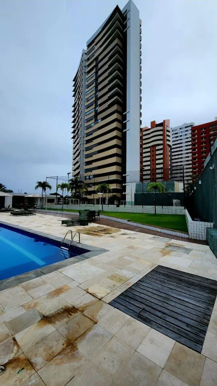 Apartamento ao lado do Parque do Cocó com 218m2 e lazer completo.